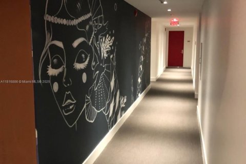 Copropriété à vendre à Miami, Floride: 1 chambre, 69.86 m2 № 1960623 - photo 30