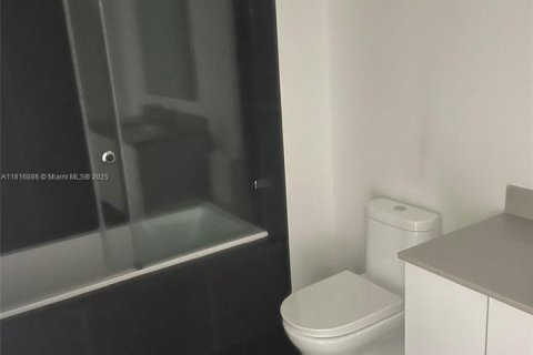 Copropriété à vendre à Miami, Floride: 1 chambre, 69.86 m2 № 1960623 - photo 15