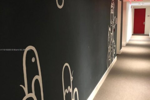 Copropriété à vendre à Miami, Floride: 1 chambre, 69.86 m2 № 1960623 - photo 27