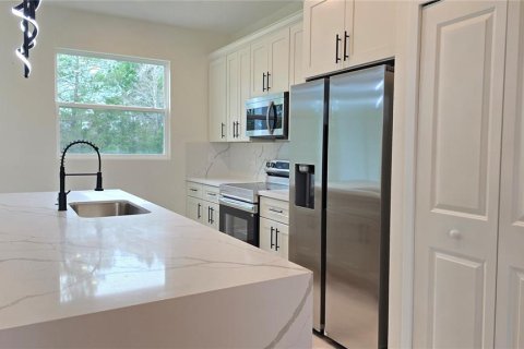 House in Sebring, Florida 3 bedrooms, 167.5 sq.m. № 2419611 - photo 9
