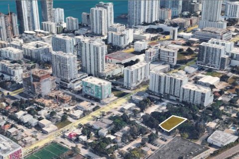 Immobilier commercial à Miami, Floride № 2270934