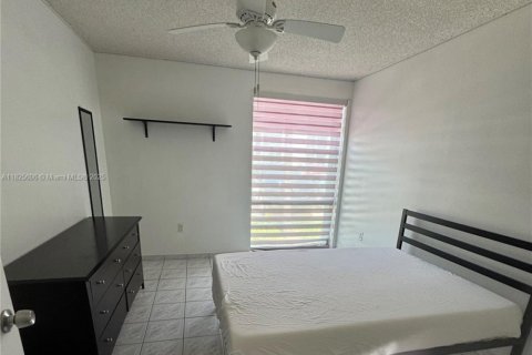 Condo in Sunny Isles Beach, Florida, 1 bedroom  № 1794415 - photo 11