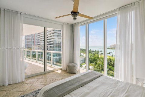 Condominio en alquiler en Miami Beach, Florida, 3 dormitorios, 203.46 m2 № 2043658 - foto 18