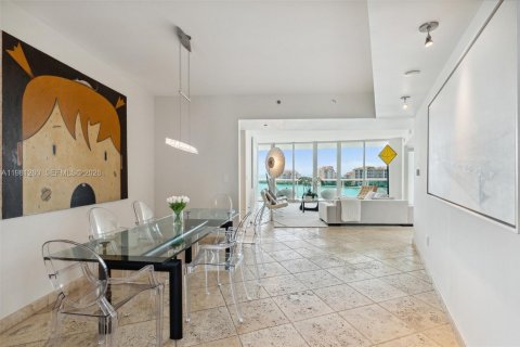 Condominio en alquiler en Miami Beach, Florida, 3 dormitorios, 203.46 m2 № 2043658 - foto 8