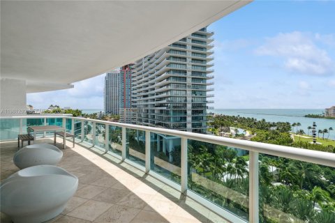 Condominio en alquiler en Miami Beach, Florida, 3 dormitorios, 203.46 m2 № 2043658 - foto 4