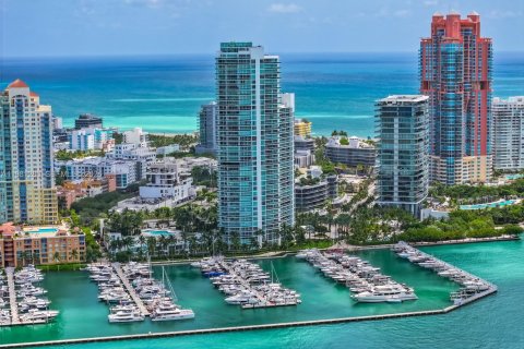 Condominio en alquiler en Miami Beach, Florida, 3 dormitorios, 203.46 m2 № 2043658 - foto 24