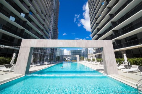 Condo in Miami, Florida, 1 bedroom  № 1864829 - photo 22