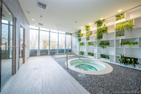 Condo in Miami, Florida, 1 bedroom  № 1864829 - photo 26