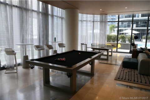 Condo in Miami, Florida, 1 bedroom  № 1864829 - photo 6