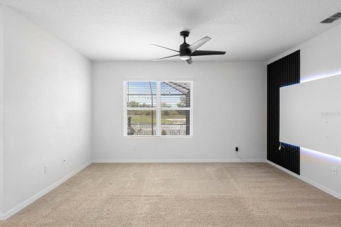 House in Winter Haven, Florida 4 bedrooms, 173.45 sq.m. № 1760407 - photo 27