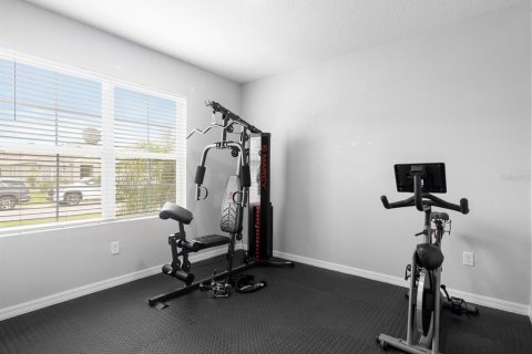 House in Winter Haven, Florida 4 bedrooms, 173.45 sq.m. № 1760407 - photo 8