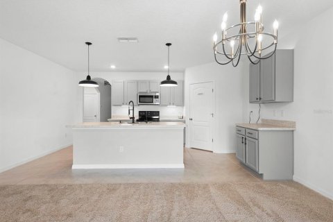 House in Winter Haven, Florida 4 bedrooms, 173.45 sq.m. № 1760407 - photo 16
