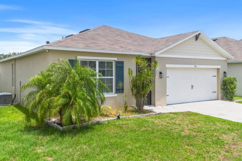 House in Winter Haven, Florida 4 bedrooms, 173.45 sq.m. № 1760407 - photo 6
