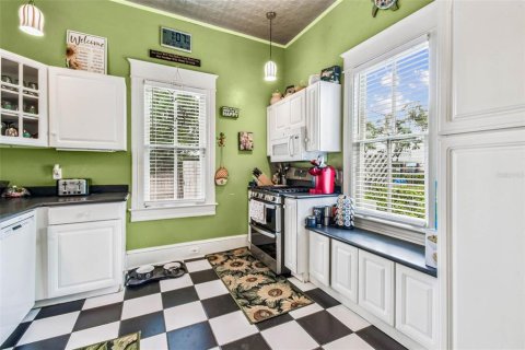 Купить виллу или дом в Тампа, Флорида 10 комнат, 277.41м2, № 1904096 - фото 28