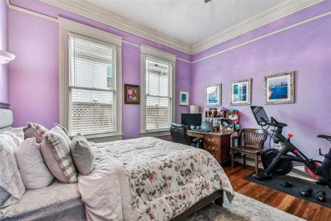 Купить виллу или дом в Тампа, Флорида 10 комнат, 277.41м2, № 1904096 - фото 24