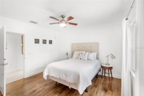 Condominio en venta en Four Corners, Florida, 3 dormitorios, 163.04 m2 № 2101524 - foto 5