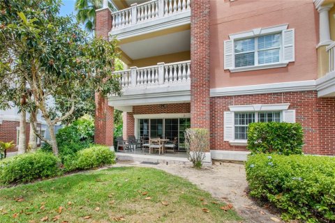 Condominio en venta en Four Corners, Florida, 3 dormitorios, 163.04 m2 № 2101524 - foto 27