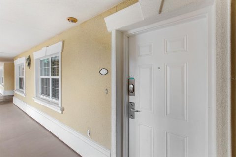 Condominio en venta en Four Corners, Florida, 3 dormitorios, 163.04 m2 № 2101524 - foto 28