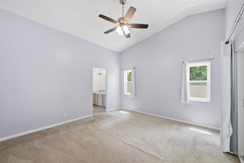 House in Wellington, Florida 3 bedrooms, 191.1 sq.m. № 2256423 - photo 9