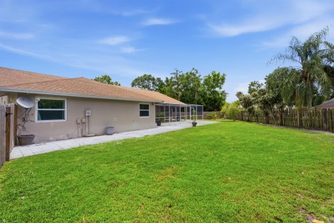 House in Wellington, Florida 3 bedrooms, 191.1 sq.m. № 2256423 - photo 23
