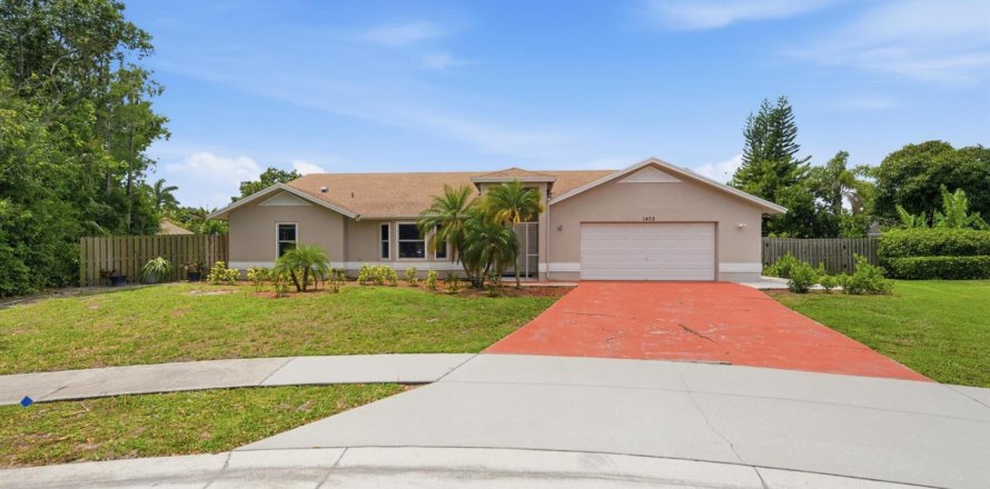 House in Wellington, Florida 3 bedrooms, 191.1 sq.m. № 2256423
