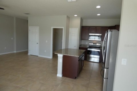 House in Polk City, Florida 3 bedrooms, 132.29 sq.m. № 1880495 - photo 18