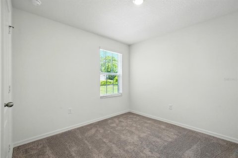 House in Deltona, Florida 3 bedrooms, 108.97 sq.m. № 1778514 - photo 19
