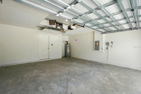 House in Deltona, Florida 3 bedrooms, 108.97 sq.m. № 1778514 - photo 22