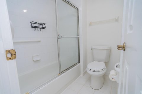Copropriété à vendre à Vero Beach, Floride: 2 chambres, 109.62 m2 № 2078361 - photo 16