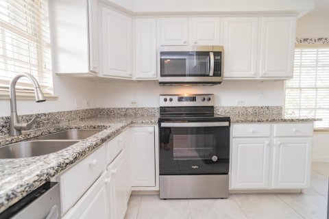 Copropriété à vendre à Vero Beach, Floride: 2 chambres, 109.62 m2 № 2078361 - photo 25