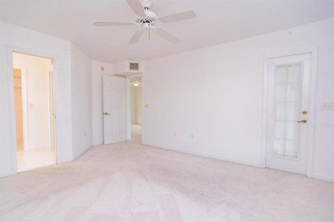 Copropriété à vendre à Vero Beach, Floride: 2 chambres, 109.62 m2 № 2078361 - photo 14
