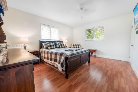 Casa en venta en Palmetto Bay, Florida, 3 dormitorios, 176.7 m2 № 1983624 - foto 10