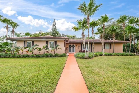 Casa en venta en Palmetto Bay, Florida, 3 dormitorios, 176.7 m2 № 1983624 - foto 3