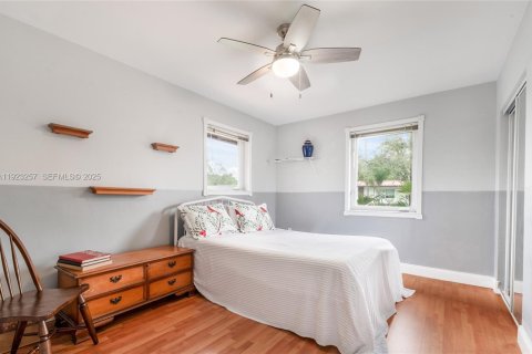 Casa en venta en Palmetto Bay, Florida, 3 dormitorios, 176.7 m2 № 1983624 - foto 12