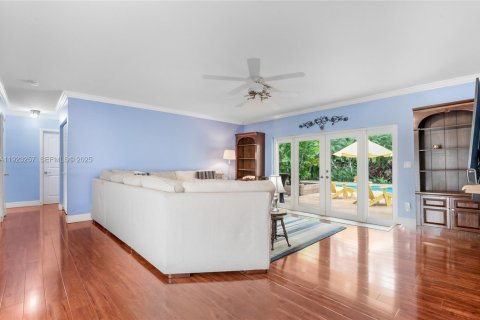 Casa en venta en Palmetto Bay, Florida, 3 dormitorios, 176.7 m2 № 1983624 - foto 9