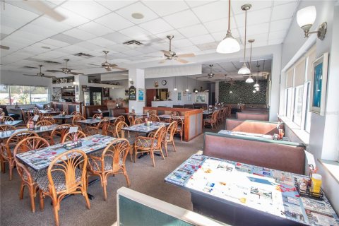 Immobilier commercial à vendre à North Fort Myers, Floride: 321.44 m2 № 2205649 - photo 12