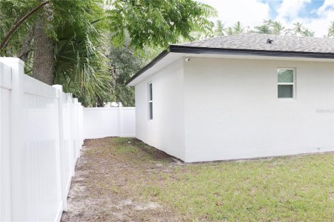 Villa ou maison à vendre à Sanford, Floride: 3 chambres, 131.09 m2 № 1915759 - photo 6