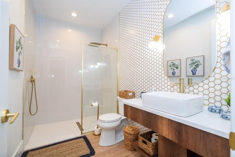 Casa en venta en Orlando, Florida, 5 dormitorios, 580.08 m2 № 1915055 - foto 30