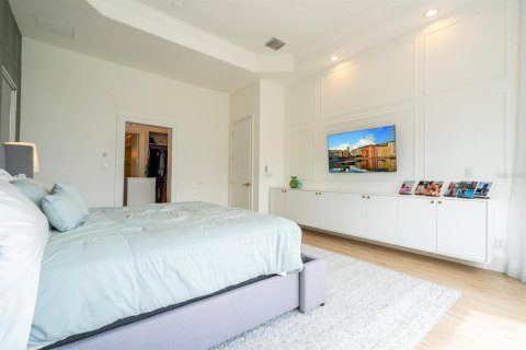 Casa en venta en Orlando, Florida, 5 dormitorios, 580.08 m2 № 1915055 - foto 18