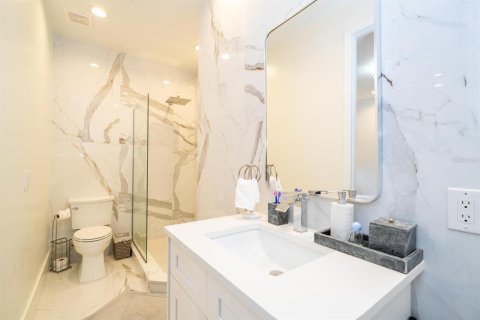 Casa en venta en Orlando, Florida, 5 dormitorios, 580.08 m2 № 1915055 - foto 26