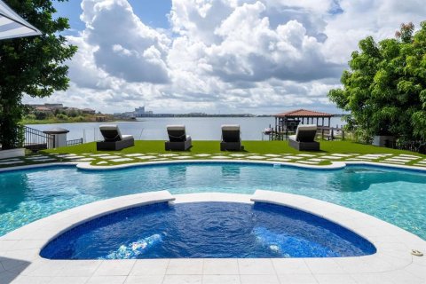 Casa en venta en Orlando, Florida, 5 dormitorios, 580.08 m2 № 1915055 - foto 5