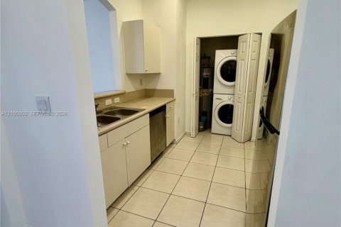 Adosado en venta en Homestead, Florida, 2 dormitorios, 96.62 m2 № 2410819 - foto 5