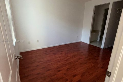 Adosado en venta en Homestead, Florida, 2 dormitorios, 96.62 m2 № 2410819 - foto 9