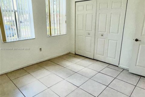 Adosado en venta en Homestead, Florida, 2 dormitorios, 96.62 m2 № 2410819 - foto 15