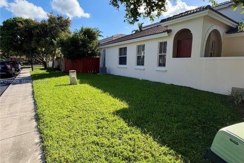 Adosado en venta en Homestead, Florida, 2 dormitorios, 96.62 m2 № 2410819 - foto 21