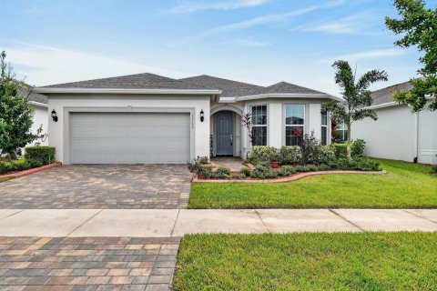 House in Port St. Lucie, Florida 2 bedrooms, 190.91 sq.m. № 2394722 - photo 2