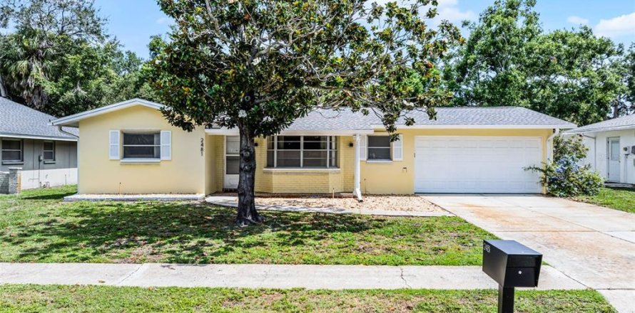 Casa en Largo, Florida 2 dormitorios, 132.29 m2 № 1782620