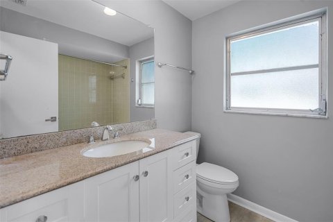 Casa en venta en Largo, Florida, 2 dormitorios, 132.29 m2 № 1782620 - foto 13