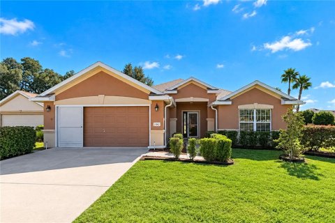 Villa ou maison à Summerfield, Floride 3 chambres, 159.79 m2 № 2366997