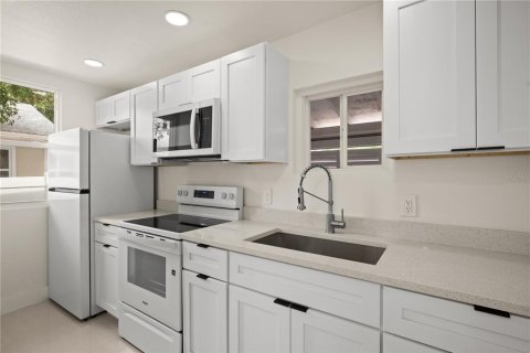 Appartement à louer à Clearwater, Floride: 1 chambre, 48.77 m2 № 2415475 - photo 5